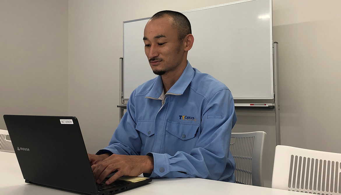 製造課チーフ